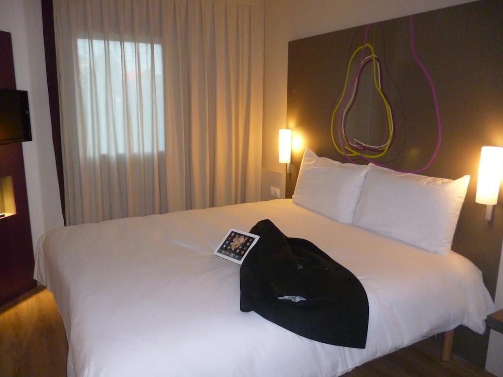 Hotel Ibis Styles Lleida Torrefarrera Екстер'єр фото