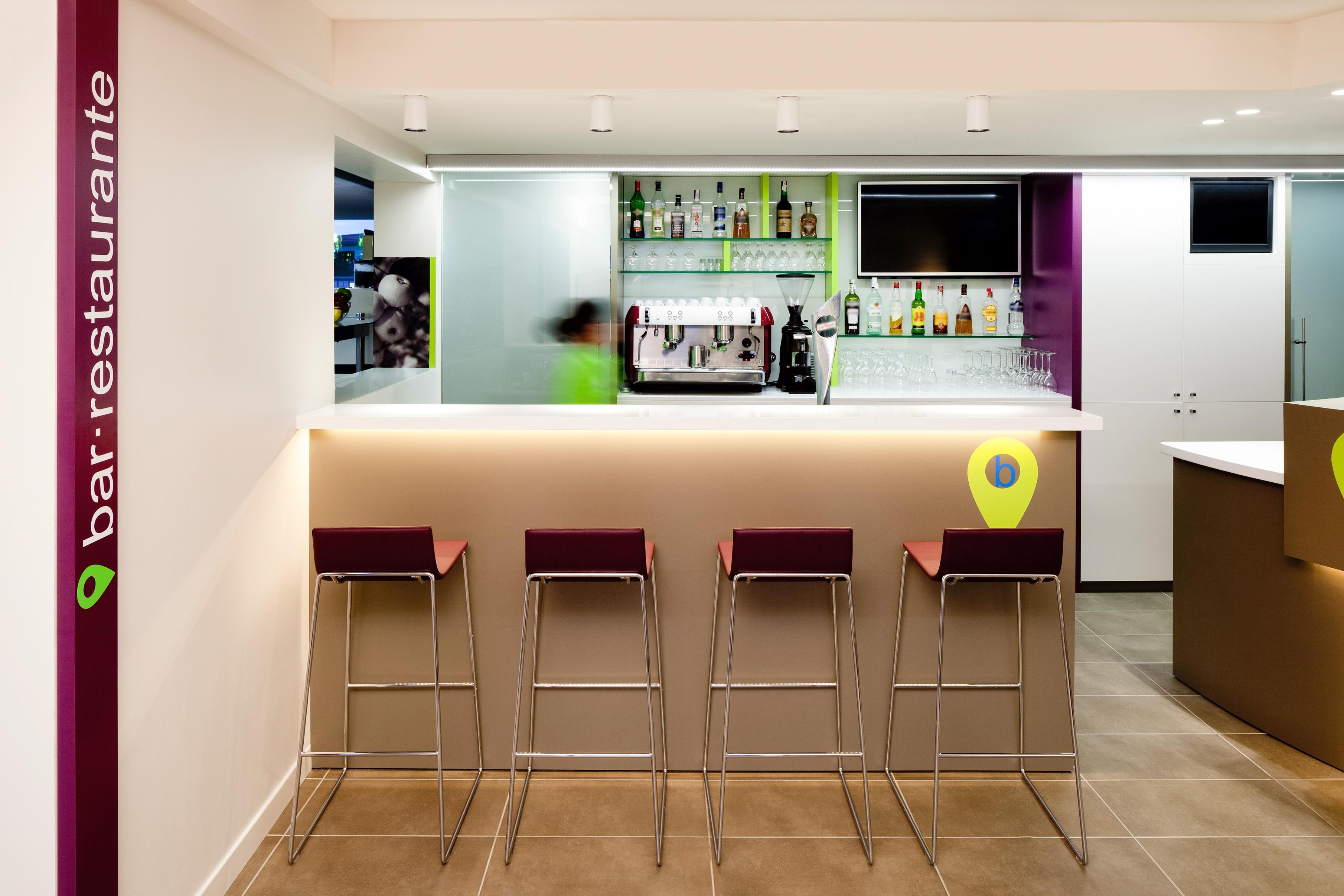 Hotel Ibis Styles Lleida Torrefarrera Екстер'єр фото