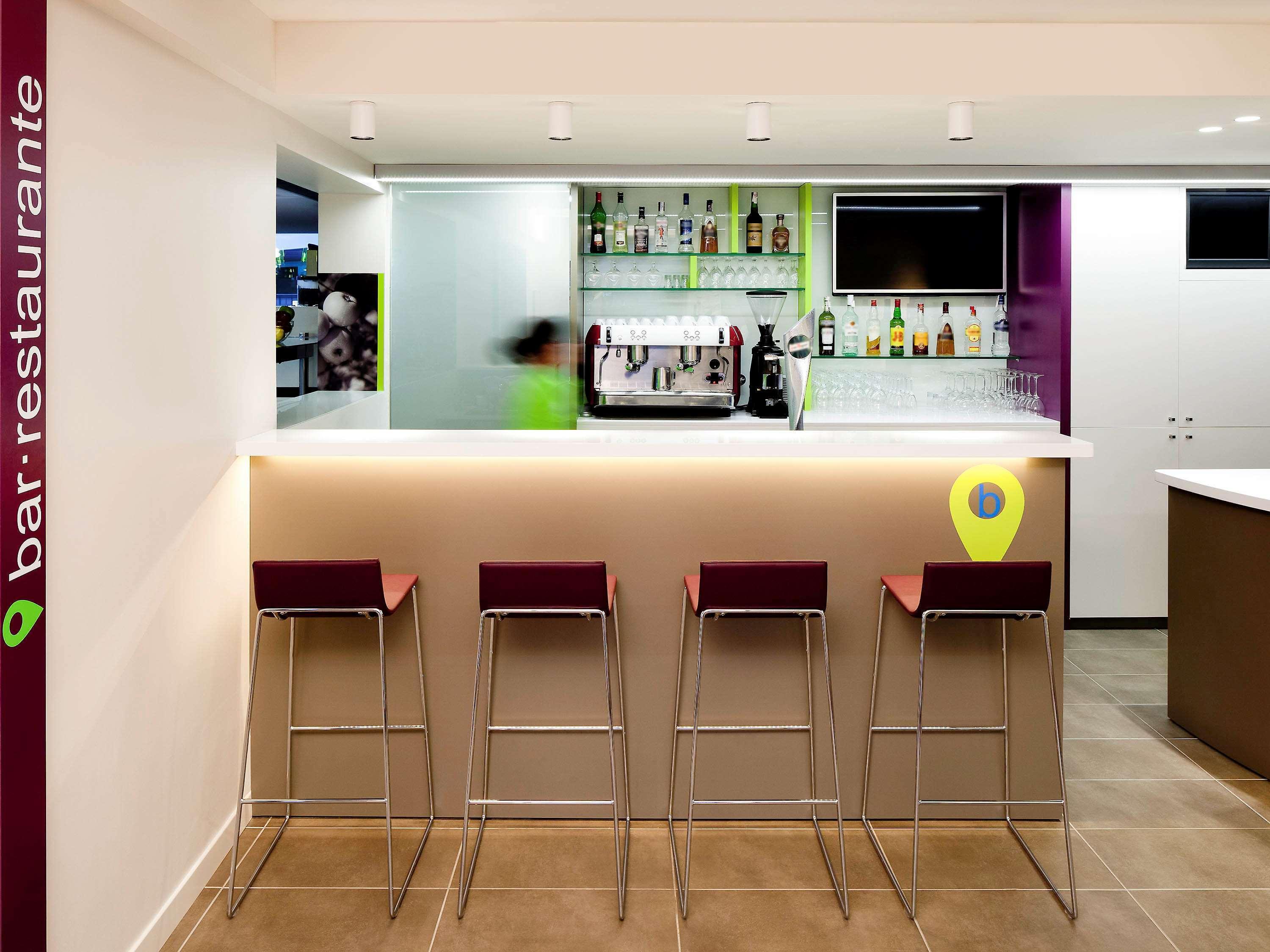 Hotel Ibis Styles Lleida Torrefarrera Екстер'єр фото