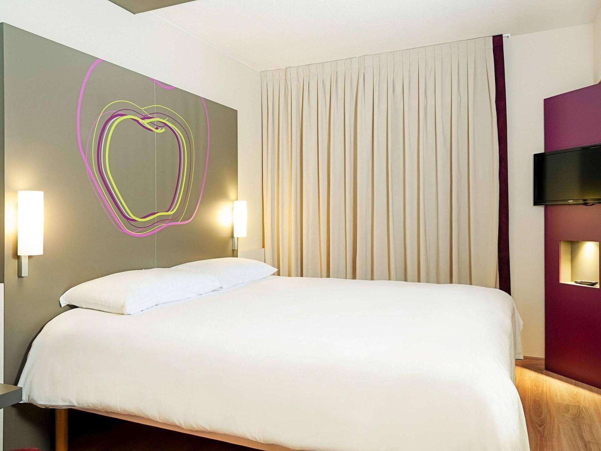 Hotel Ibis Styles Lleida Torrefarrera Екстер'єр фото